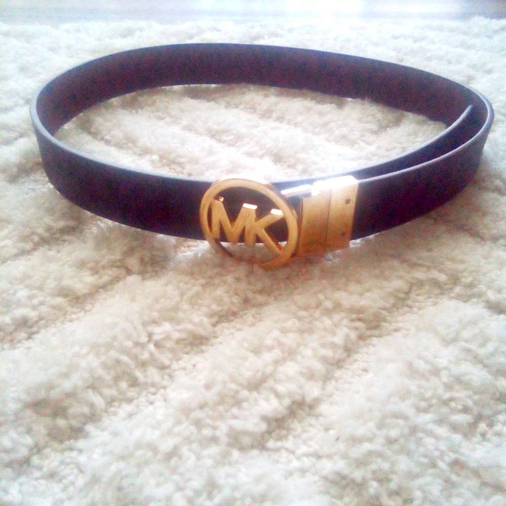 Michael kors belt